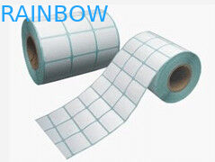 श्वेत आयत कागज चिपकने वाला स्टीकर लेबल रोल में अप्रकाशित