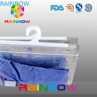 जिपर और हैंगर क्लियर पैकेजिंग बैग के साथ मनुष्य के वस्त्र पैकेजिंग बैग