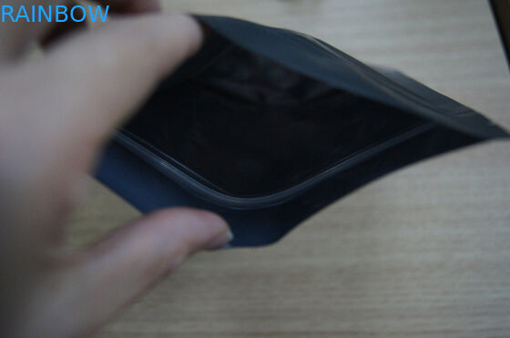 एल्यूमीनियम पन्नी चाय बैग पैकेजिंग / ज़िप ताला के साथ मैट ब्लैक प्लास्टिक कॉफी बैग खड़े हो जाओ