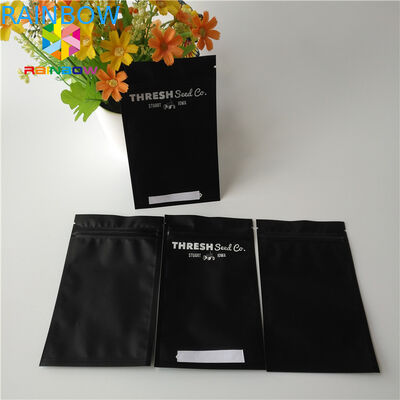 स्पष्ट खिड़की प्लास्टिक पाउच पैकेजिंग मजबूत फ्रीज प्रतिरोध बाहर मरो छेद के साथ