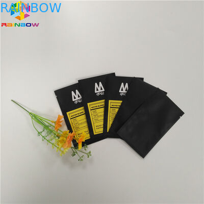 छोटे काले रंग जिपर पाउच तीन पक्ष सील एल्यूमीनियम Mylar पन्नी ऊपर खड़े हो जाओ