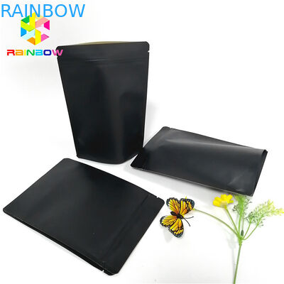 ब्लैक क्राफ्ट पेपर बैग पैकेजिंग कस्टम लोगो पाउच रिसाइकिलेबल जिप लॉक पर खड़े होते हैं