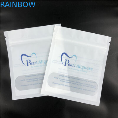 डेंटल ब्रेसेस पर्ल एलाइनर्स माइलर जिपर बैग क्राफ्ट वीएमपीईटी के माध्यम से देखें