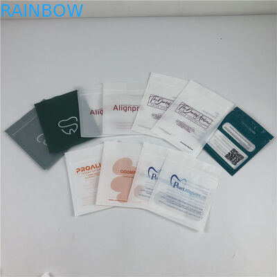 मैट ब्लैक ब्रेसेस एलाइनर्स फ्लैट मायलर जिपलॉक बैग दांत सहायक उपकरण के लिए स्पष्ट मोर्चा