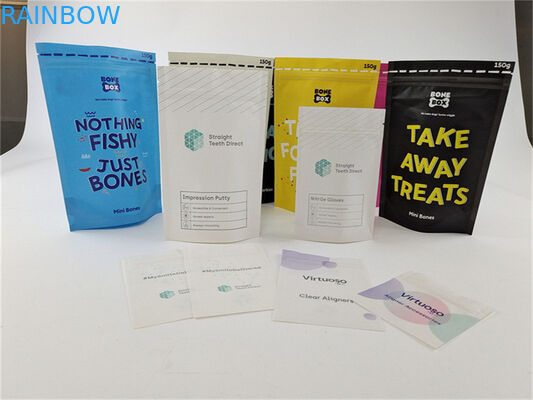 पुन: प्रयोज्य रंगीन जैव क्राफ्ट पेपर कस्टम मुद्रित बैग पालतू भोजन थैली खड़े हो जाओ