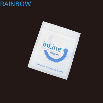 मैट ब्लैक छोटे पुनः प्रयोज्य ज़िपलॉक पैकेजिंग बैग के लिए स्पष्ट अदृश्य संरेखक बैग ऑर्थोडॉन्टिक रिमूवर पैकिंग बैग
