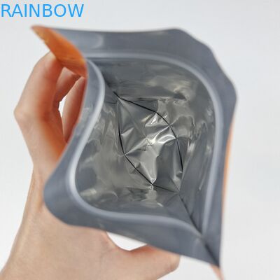 थोक कस्टम लोगो खड़े बैग गंध प्रतिरोधी खाद्य पैकेजिंग Doypack ज़िपर प्लास्टिक बैग खिड़की के साथ