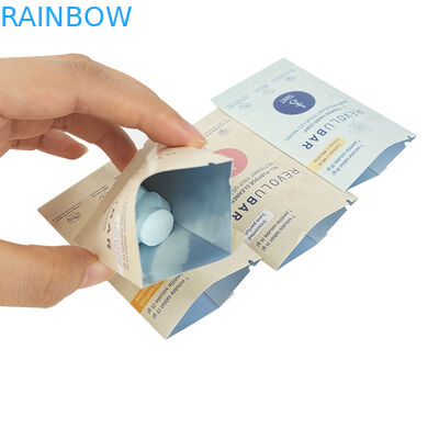 सफेद हैंडल सामग्री आपके ग्राहक आवश्यकताओं के लिए अनुकूलित कागज बैग