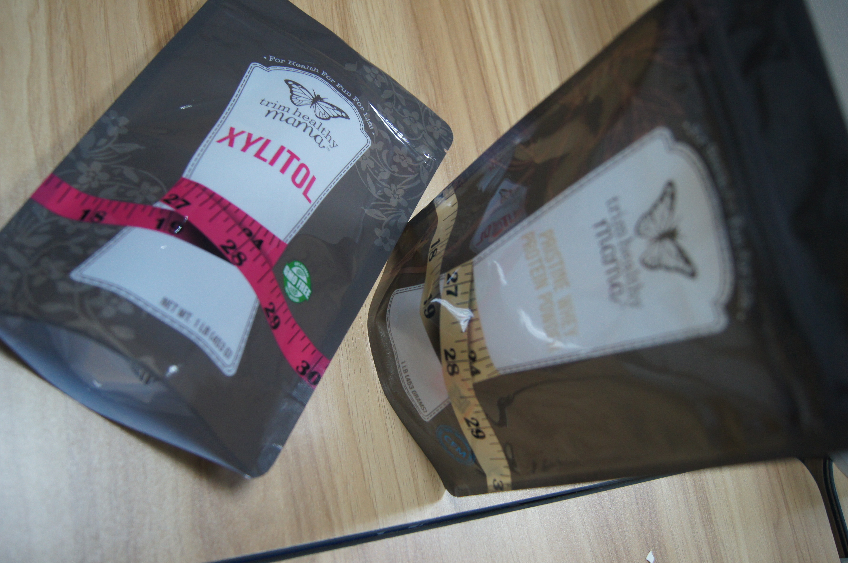 स्टैंड अप प्लास्टिक प्रोटीन पाउडर / चीनी / स्वीटनर कस्टम पैकेजिंग बैग ज़िपलॉक