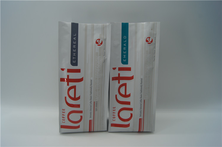 वाल्व के साथ ग्राउंड कॉफी के लिए कस्टमाइज़्ड साइड गुस्सेट कॉफी पैकेजिंग बैग