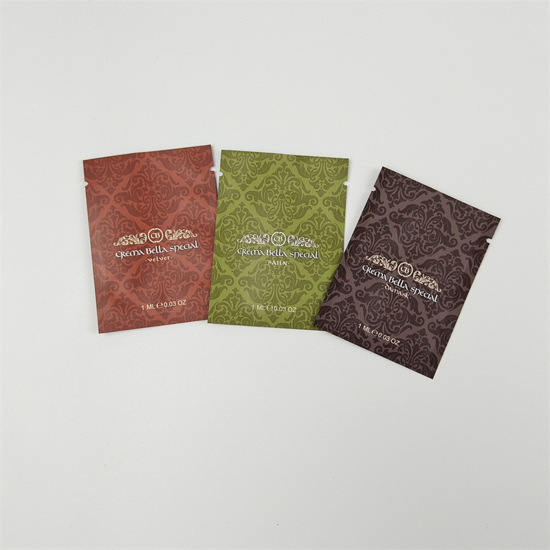 स्नैक्स और कॉफ़ी बीन छोटे पन्नी बैग पैकेजिंग के लिए नमूने