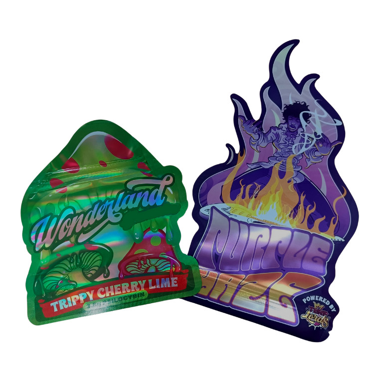 कस्टम मुद्रित मैट सॉफ्ट टच बैग 3.5g Mylar बैग डिजिटल मुद्रित होलोग्राफिक डाई कट Mylar ZiplockBag