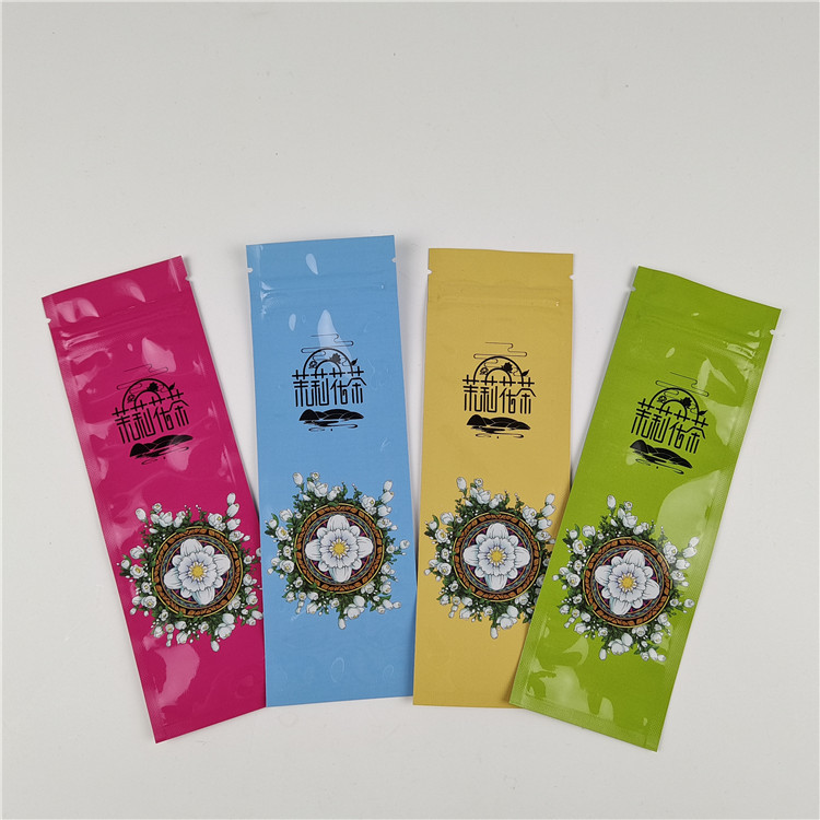 दांतों की देखभाल के लिए थ्री साइड सील बैग पैकेजिंग हीट सील और कस्टम ऑर्डर स्वीकार किए जाते हैं 10 रंग तक उपलब्ध हैं