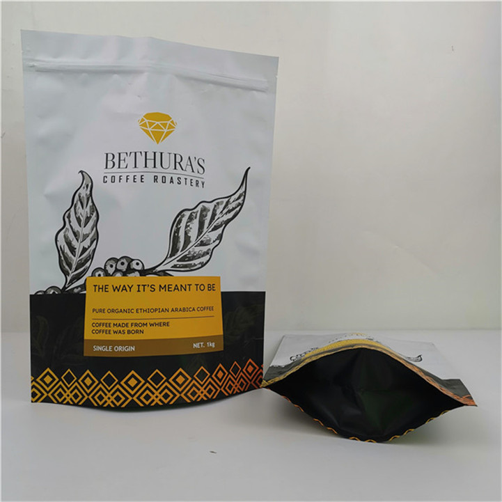 पुनर्नवीनीकरण योग्य फैशन पैक एल्यूमीनियम पन्नी Mylar पाउच गर्मी सील सील हैंडल जरूरतों