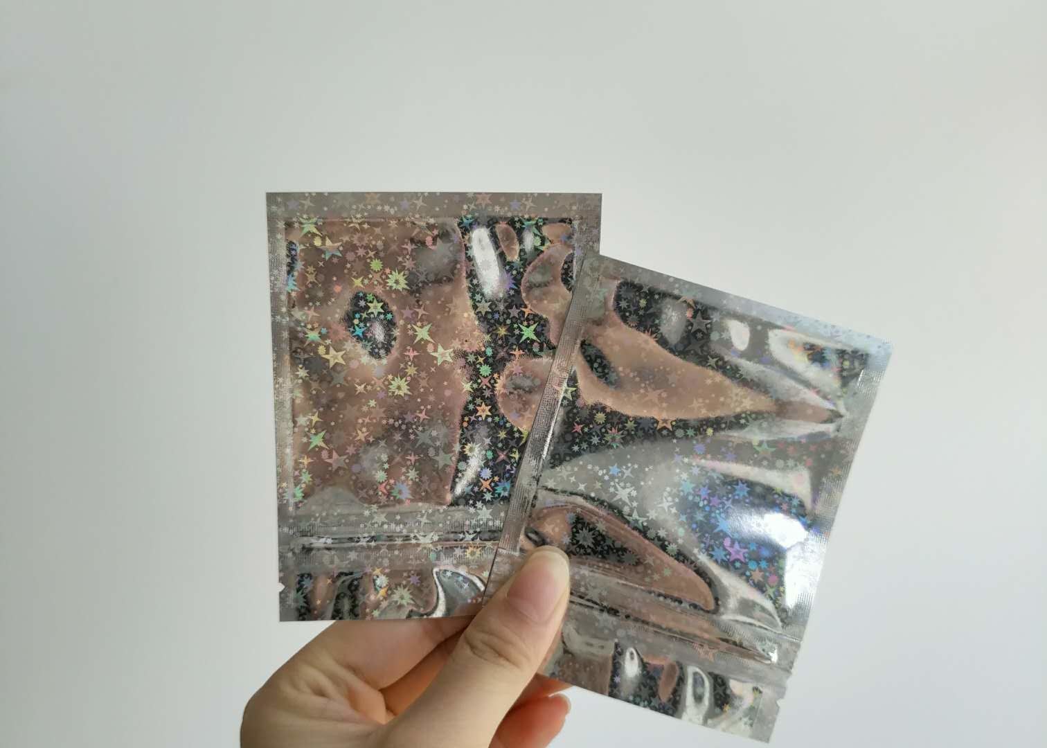 सिगरेट के लिए अनुकूलित संरचना एल्यूमीनियम पन्नी थैली 5 मिमी साइड सील