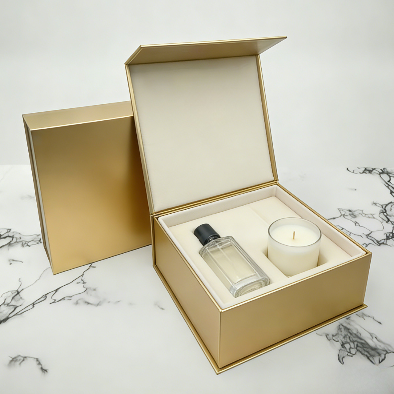 कस्टम लोगो लक्जरी बड़े मैट कार्डबोर्ड बायोडिग्रेडेबल चुंबकीय समापन तह बॉक्स कॉस्मेटिक पैकेजिंग के लिए