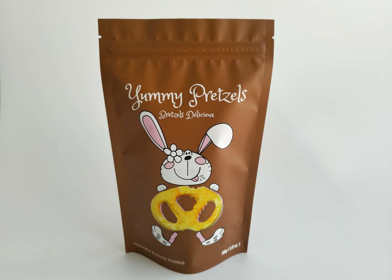 एल्यूमीनियम पन्नी लेमिनेटेड स्टैंड अप के बैग सूखे गोमांस स्नैक पैकेजिंग टिकाऊ