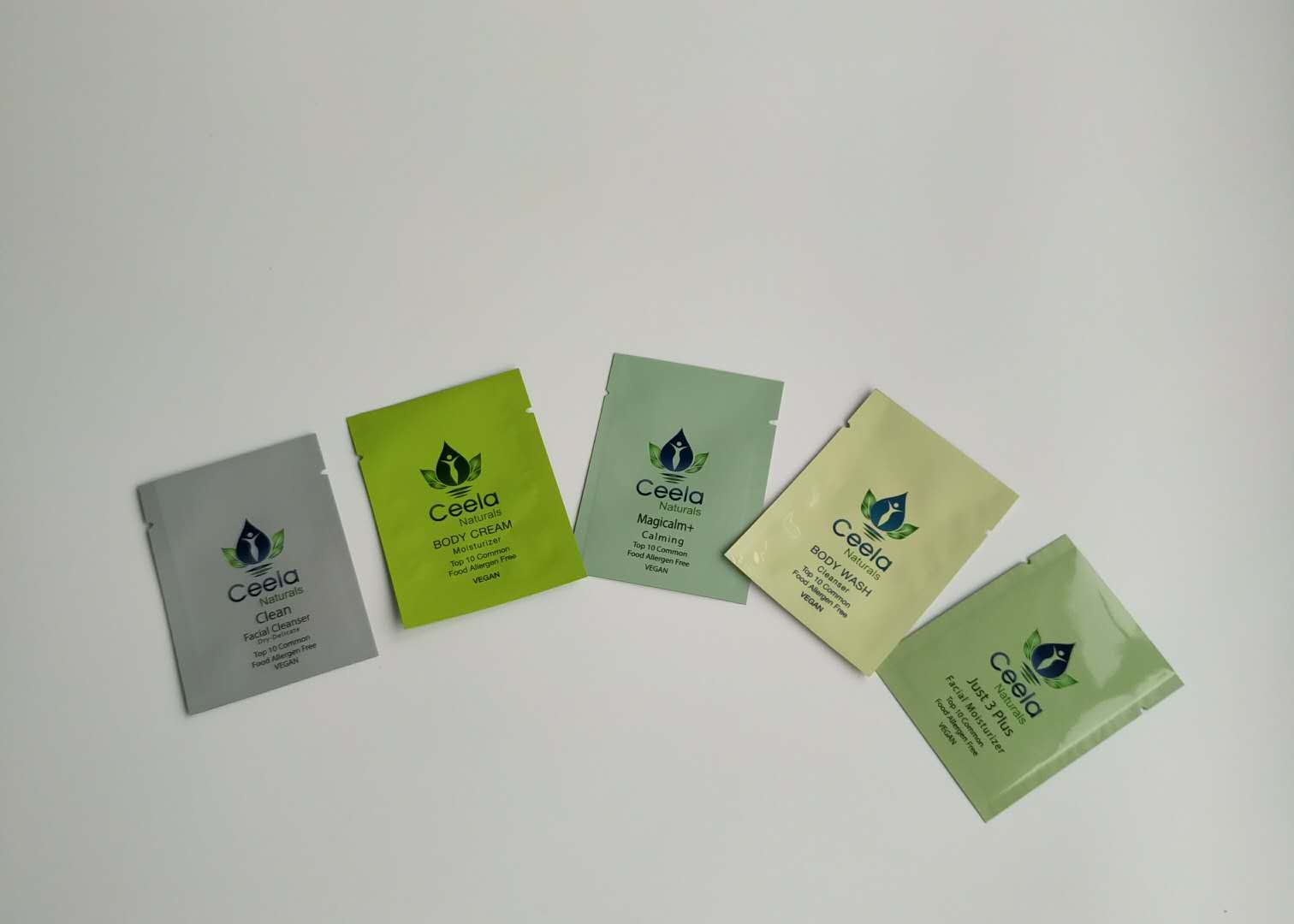 त्वचा क्रीम कॉस्मेटिक पैकेजिंग बैग डिजिटल प्रिंटिंग थैली कस्टम 5 मिलीलीटर पाउच