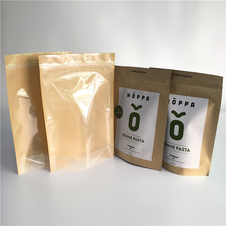 कस्टम लोगो मुद्रण के साथ पर्यावरण के अनुकूल पेपर बैग पैकेजिंग कैरियर क्राफ्ट उपहार पैक