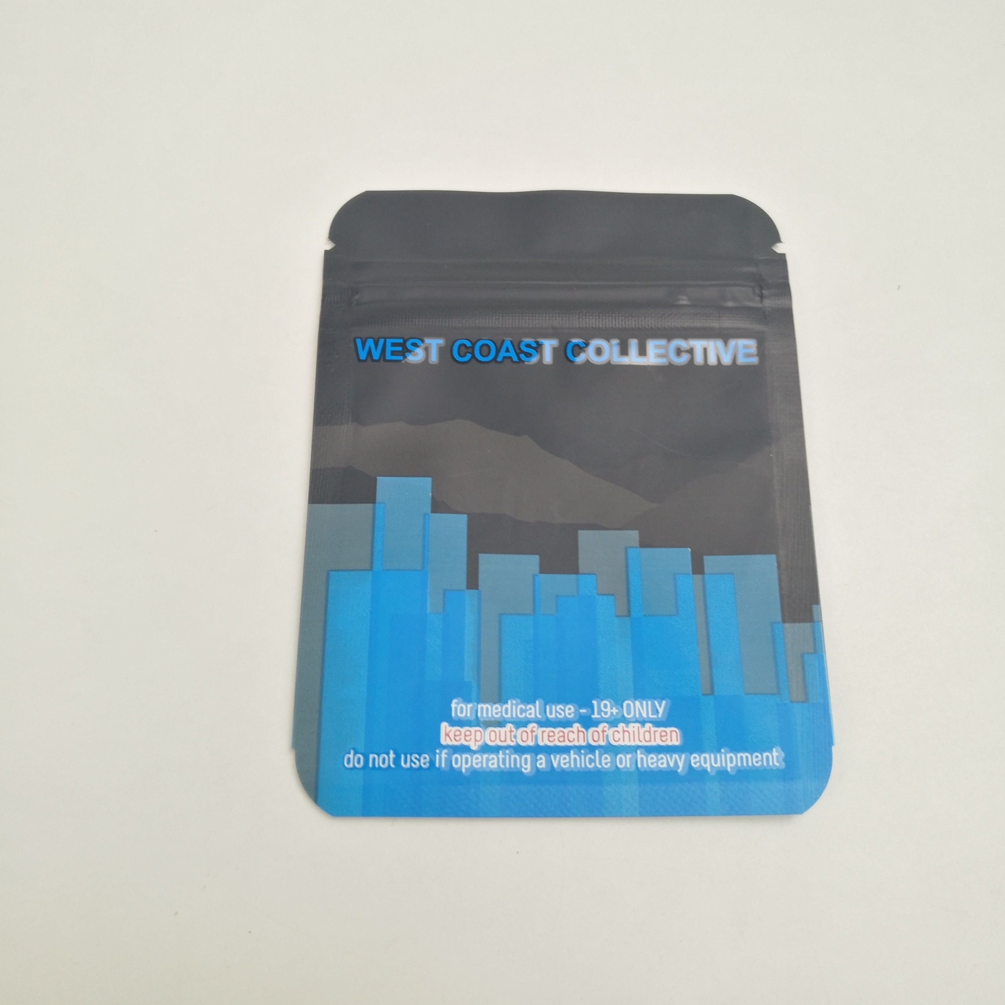 अनुकूलित 3.5gcookies बैग यूवी गंध प्रूफ बच्चे खरपतवार runtz जंगल दवा पाउच जिपर के साथ