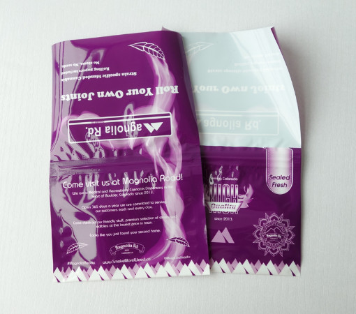 जिपर के साथ चिपकने वाला 50 ग्राम तंबाकू पाउच के साथ नमूना मुक्त प्रोलोल रोलिंग तंबाकू थैली