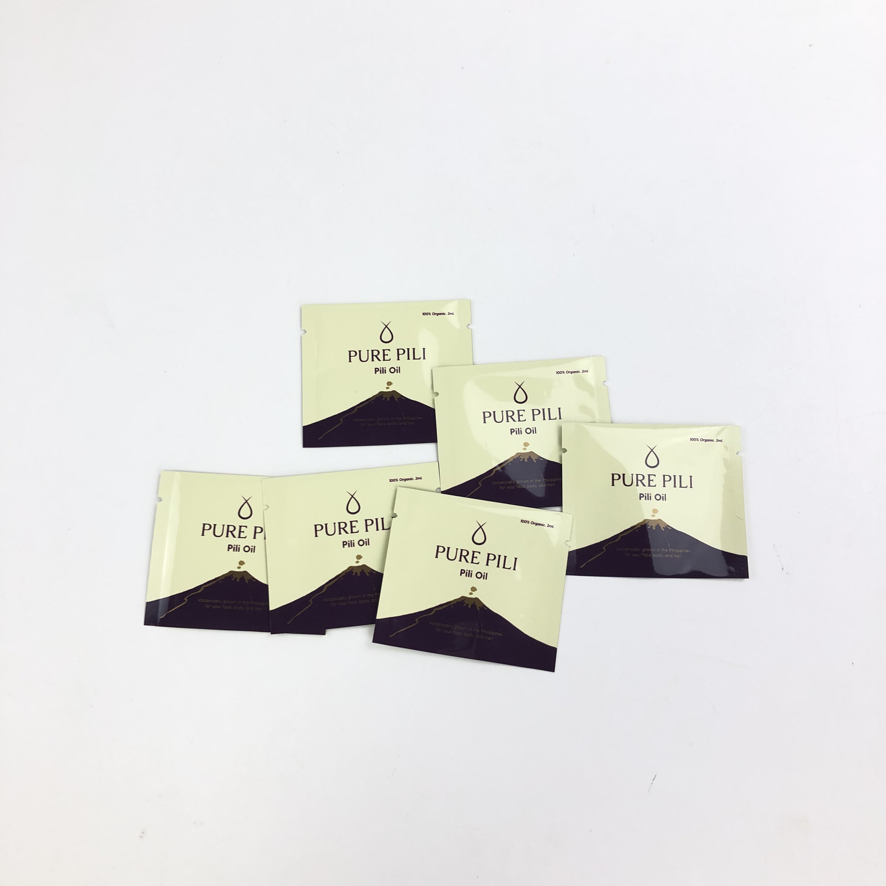 कस्टम मुद्रित एल्यूमीनियम पन्नी तीन साइड सील कॉस्मेटिक पैकेजिंग नमूना पैकेजिंग के लिए है