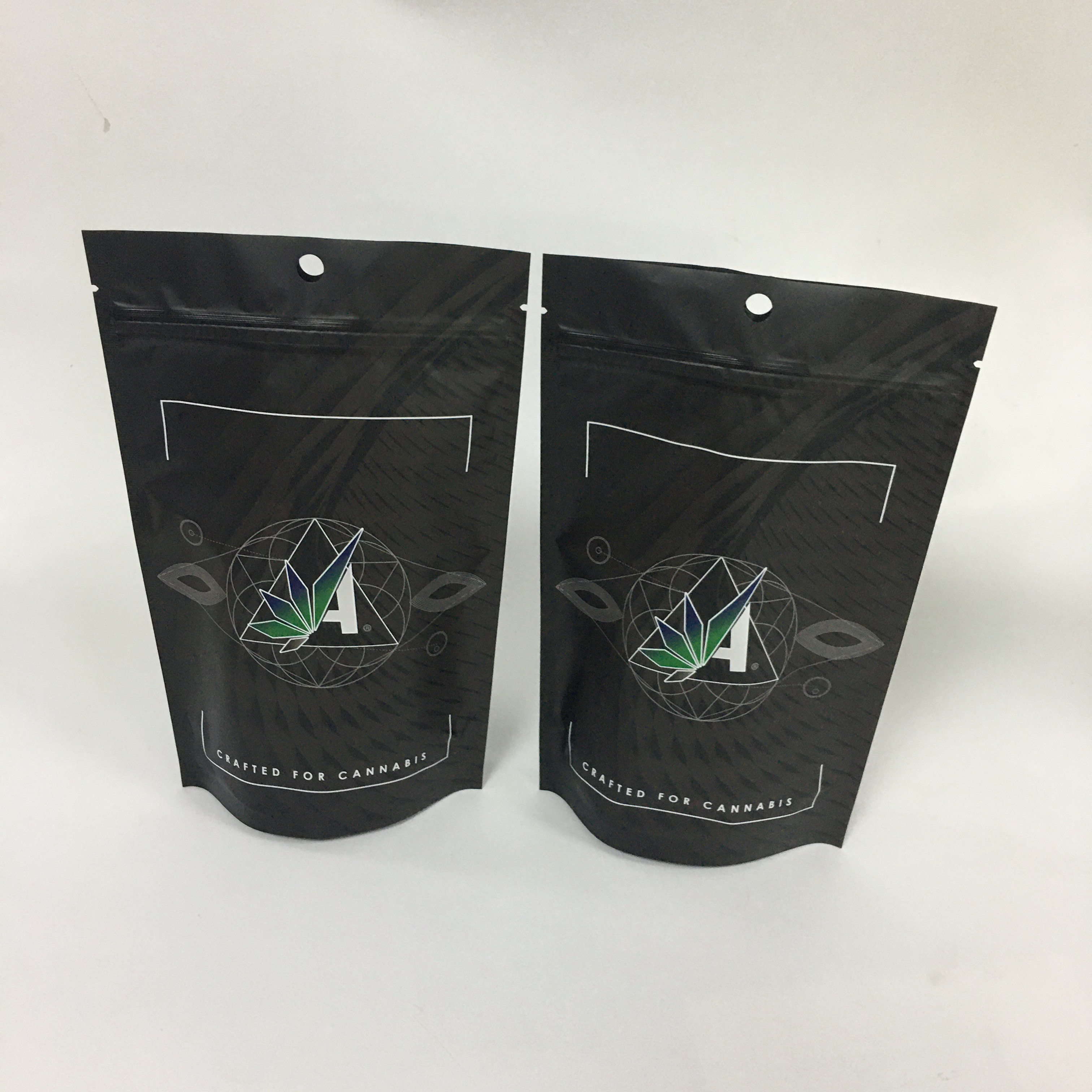 एमओपीपी 140 माइक्रोन वीड टोबा जिपर पाउच 102 * 165 मिमी