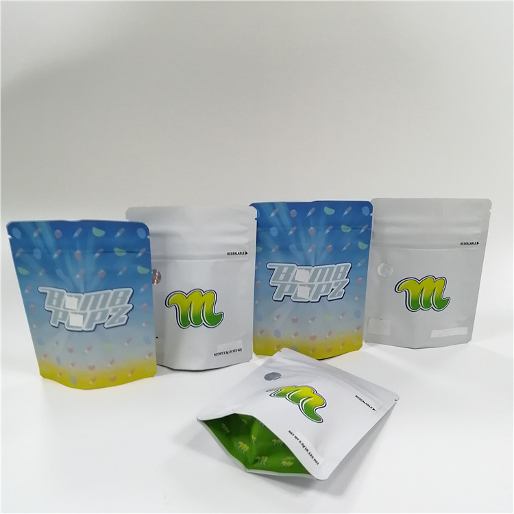 शुगर जिप लॉक माइलर प्लास्टिक बैग्स स्मेल प्रूफ यूवी प्रिंटिंग के साथ खड़े होते हैं