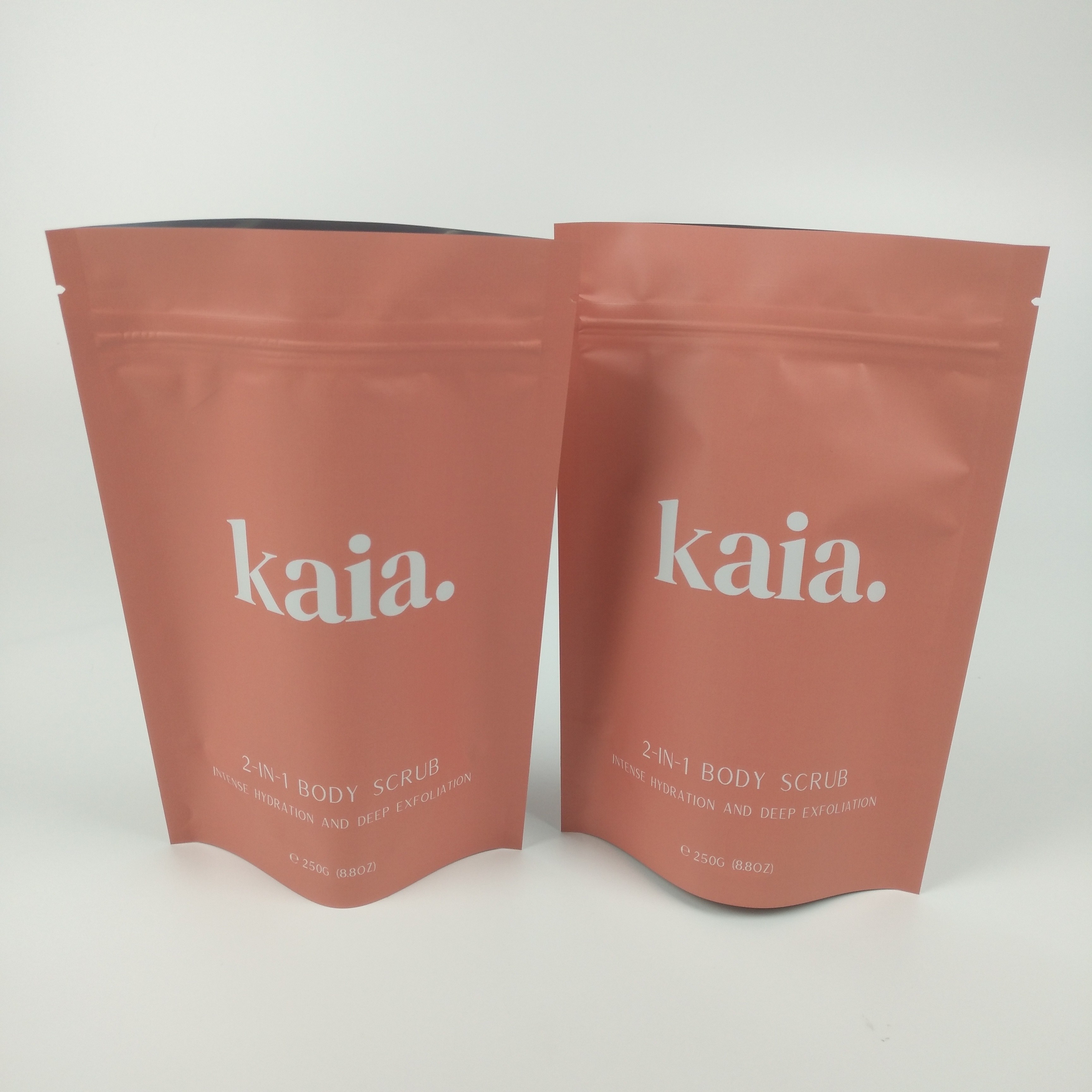 कॉस्मेटिक प्लास्टिक स्टैंड अप जिपर बैरियर बैग मैट समाप्त होने योग्य है