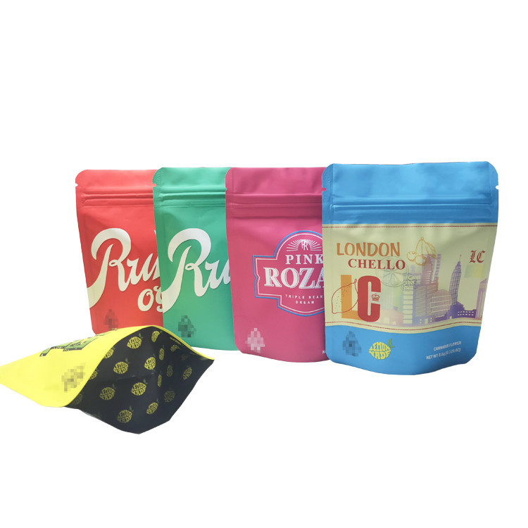 CBD मातम कुकीज़ पैकेजिंग के लिए चिपचिपा कैंडी भालू जड़ी बूटी फूल तंबाकू खुदरा पाउच Runtz शीतल स्पर्श Mylar बैग