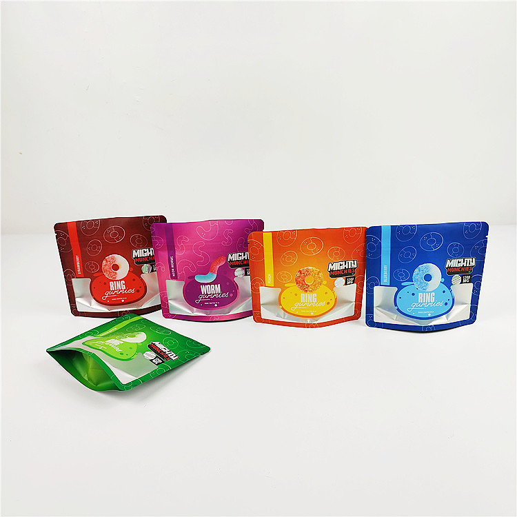 3.SA8000 क्यूएस सीबीडी ग्रेव्योर प्रिंटिंग स्मेल प्रूफ पाउच 100mic मैट क्लियर मायलर बैग्स