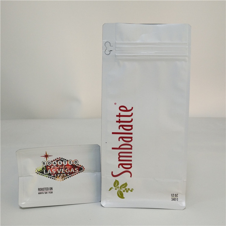 डिग्रासिंग वाल्व बॉटम गसेट बैग जिपर 110 माइक्रोन मैट सीएमवाईके एमओपीपी