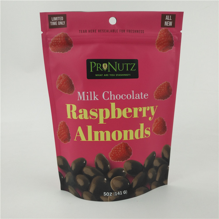 VMPET CMYK खाद्य प्लास्टिक पाउच हीट सील चॉकलेट नट चिप्स 1.2C