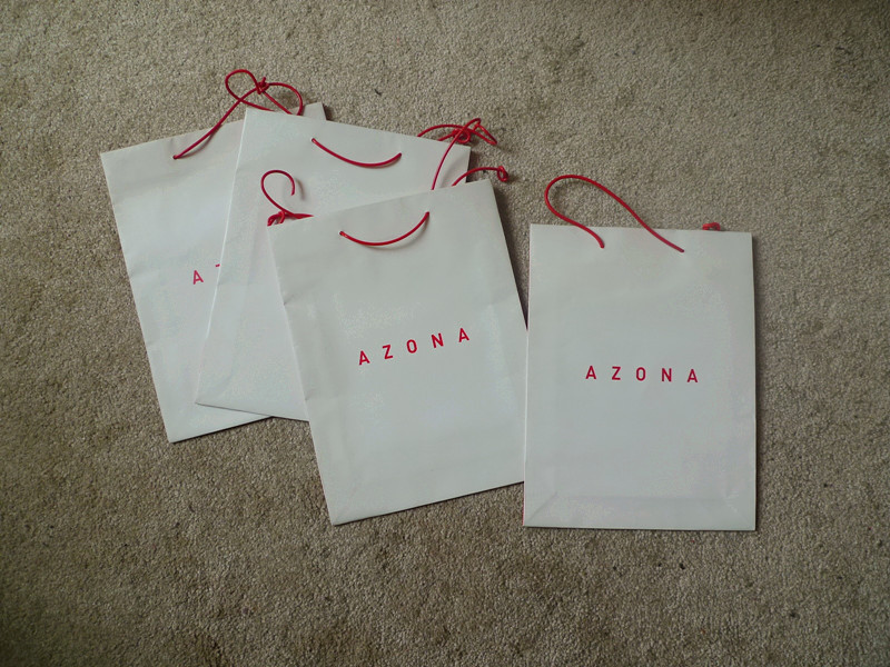 फैंसी रंग स्वनिर्धारित कागज बैग क्राफ्ट पेपर लोगो मुद्रण के साथ